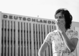 Vor der Deutschlandhalle